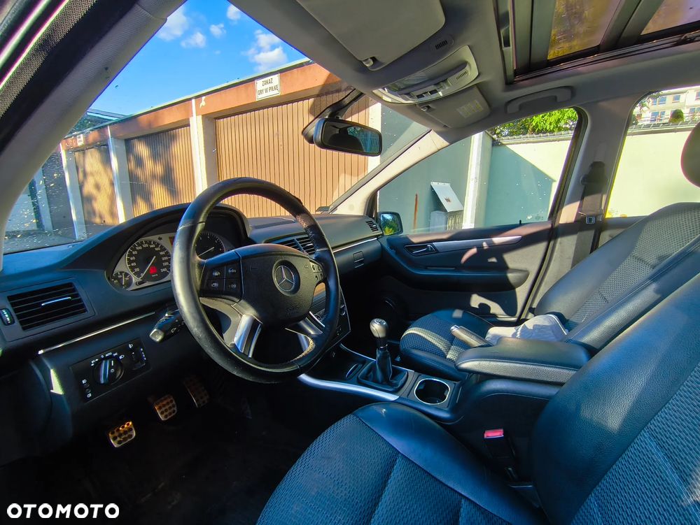 Mercedes-Benz Klasa B 160 BlueEFFICIENCY - 22