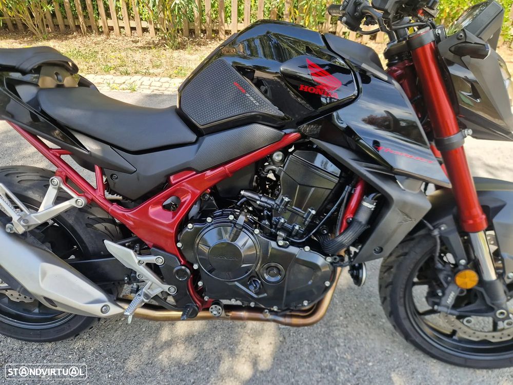 Honda Hornet 750 35kws Possível Financiamento - 9