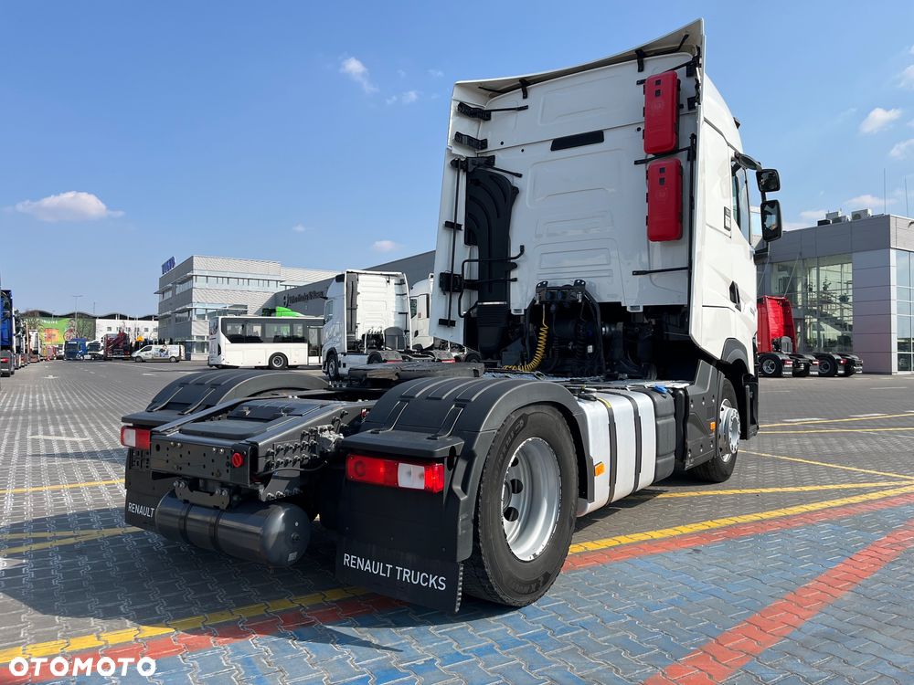 Renault T480 TC High Sleeper Cab - 3
