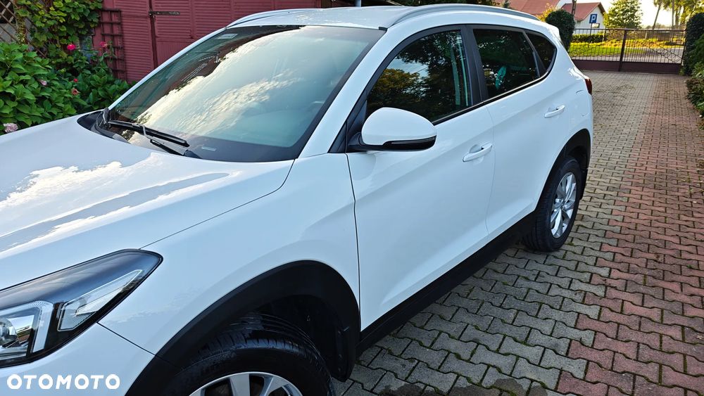 Hyundai Tucson 1.6 GDI BlueDrive Comfort 2WD - 9