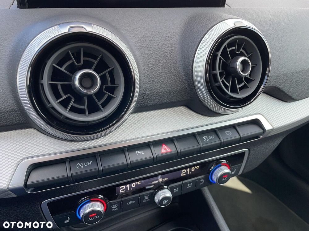 Audi Q2 35 TFSI Advanced S tronic - 22