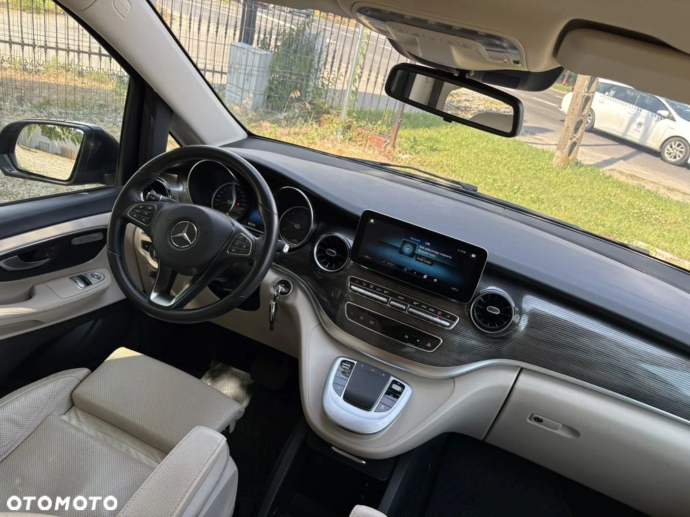 Mercedes-Benz Klasa V 300 d 4-Matic Avantgarde 9G-Tronic (d³ugi) - 27