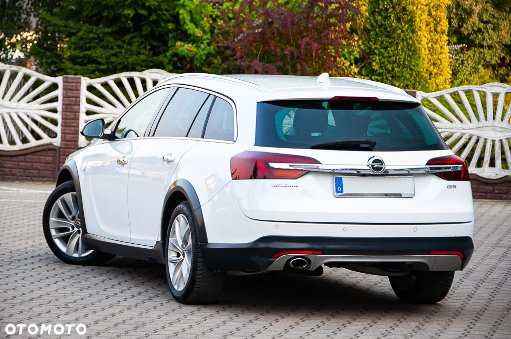 Opel Insignia Country Tourer 2.0 Diesel Exclusive - 14