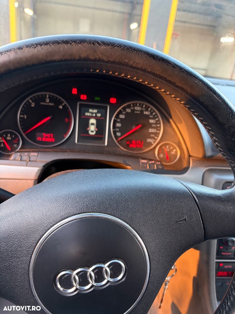 Audi A4 1.9 TDI quattro - 14