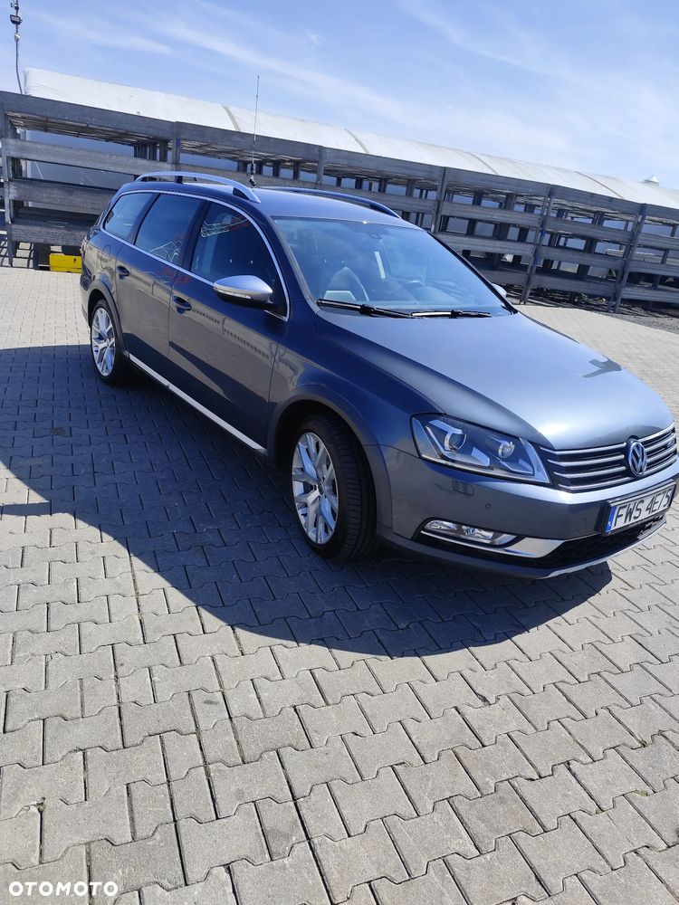 Volkswagen Passat 2.0 TDI 4Mot Highline DSG - 6
