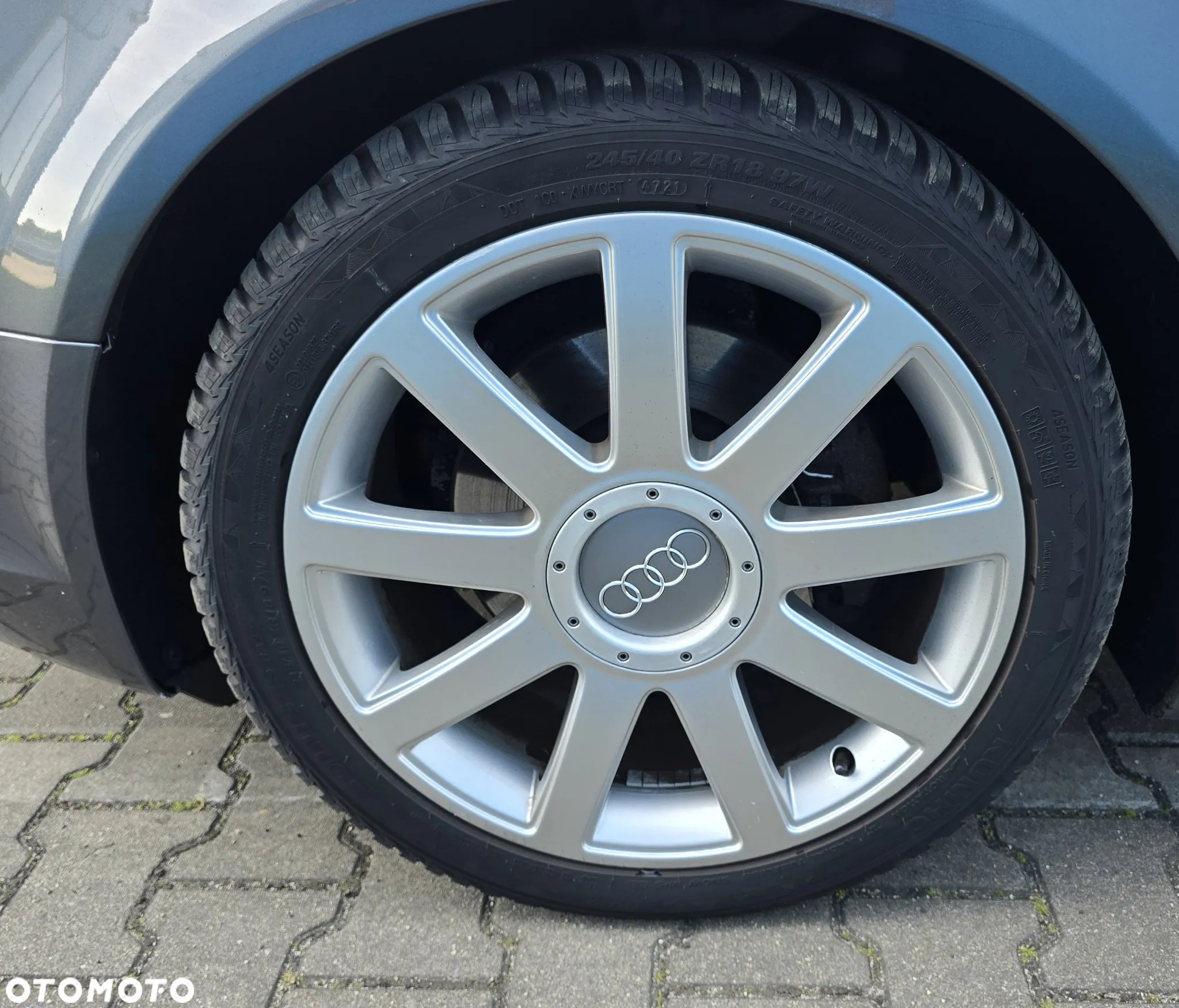 Audi A6 2.4 - 22