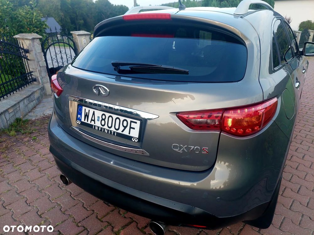 Infiniti QX70 5.0 S Premium - 23