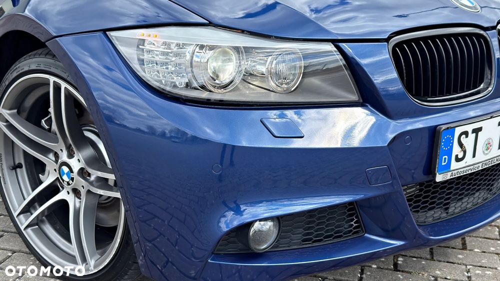 BMW Seria 3 330d xDrive DPF Edition Sport - 13