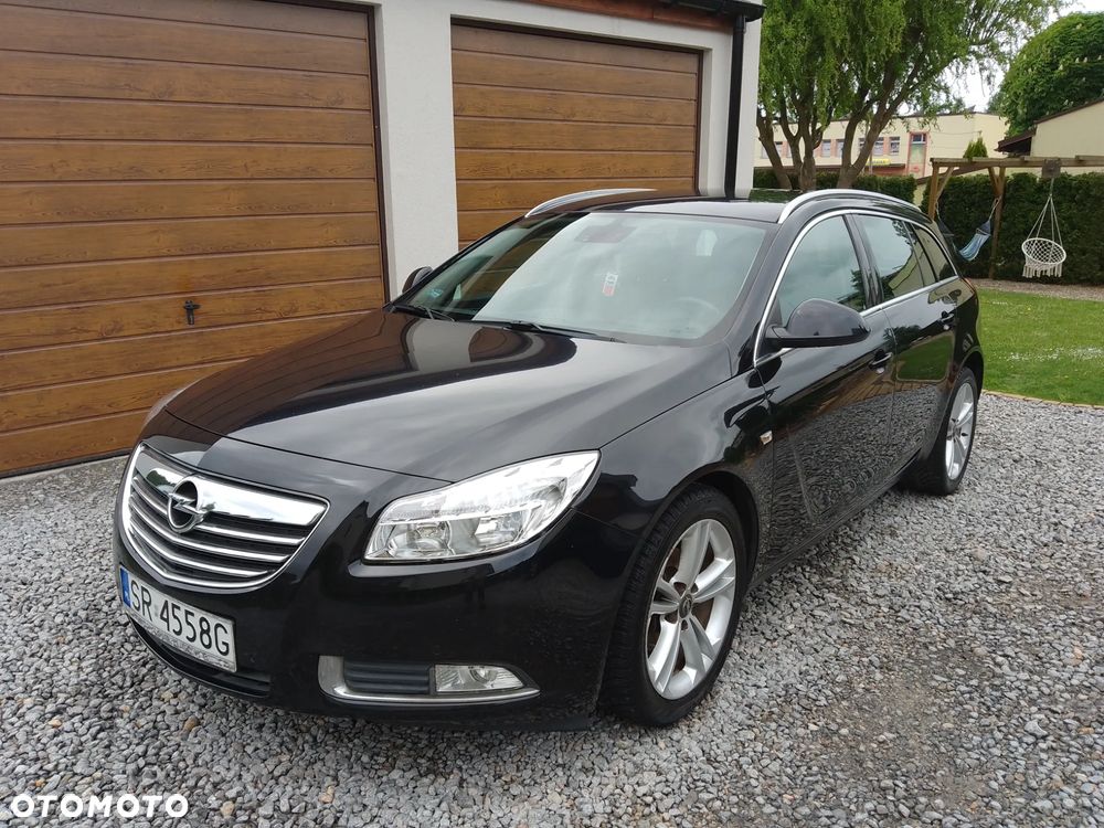 Opel Insignia - 1