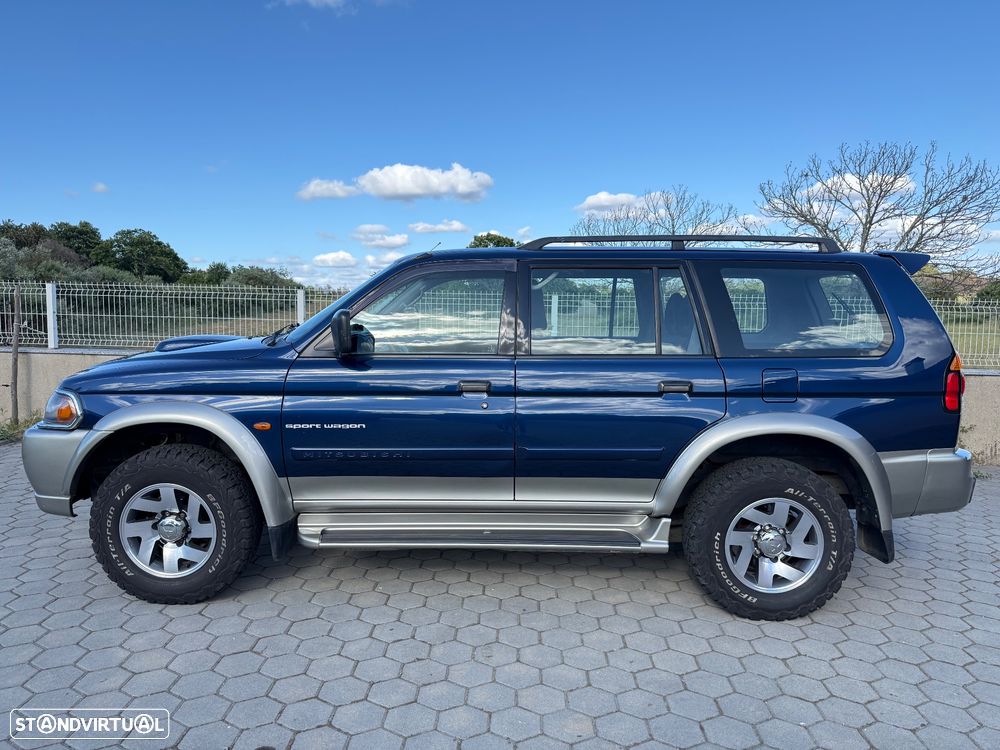 Mitsubishi Pajero Sport 2.5 TD GLS - 3