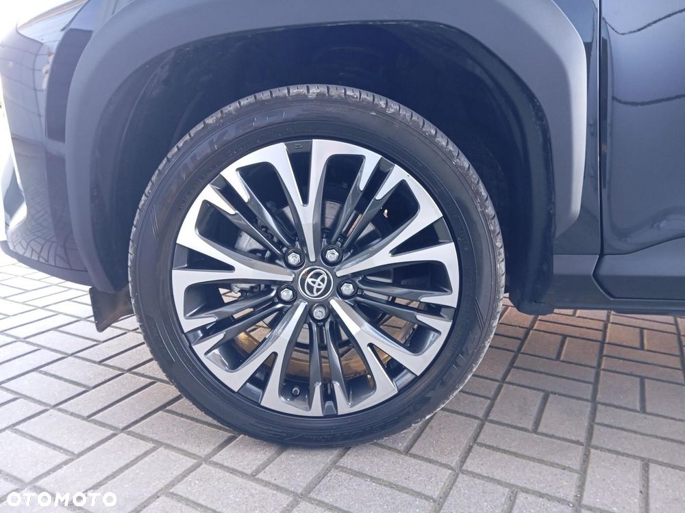 Toyota Yaris Cross - 23