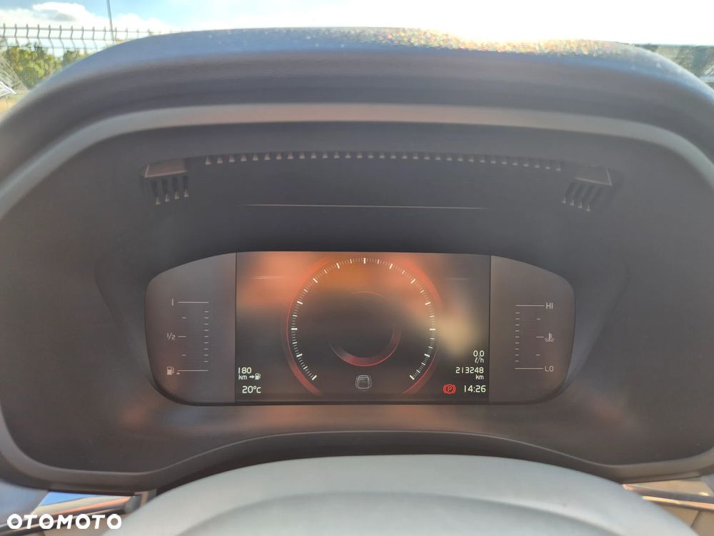 Volvo XC 60 - 28