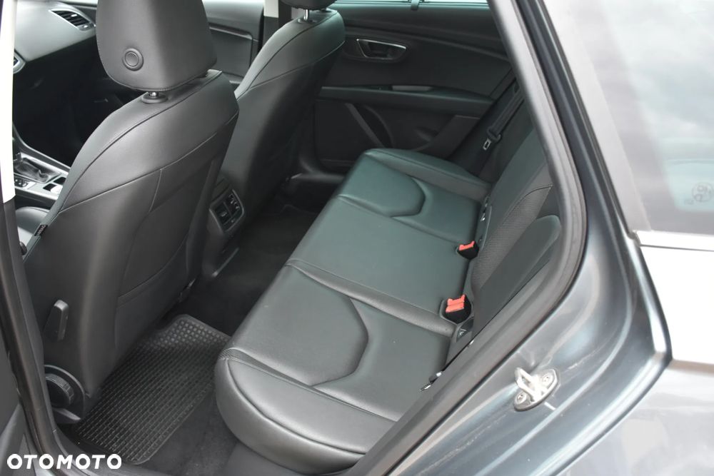 Seat Leon 2.0 TDI DPF Start&Stop DSG XCELLENCE - 15