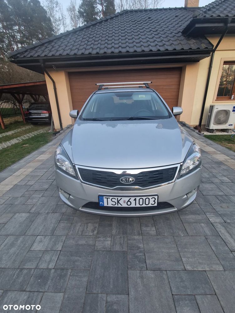 Kia Ceed 1.6 Crdi M - 1
