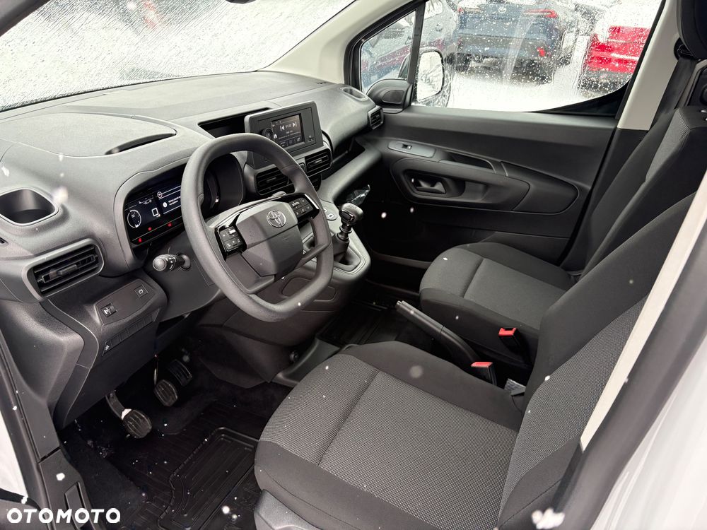 Toyota Proace CITY - 12