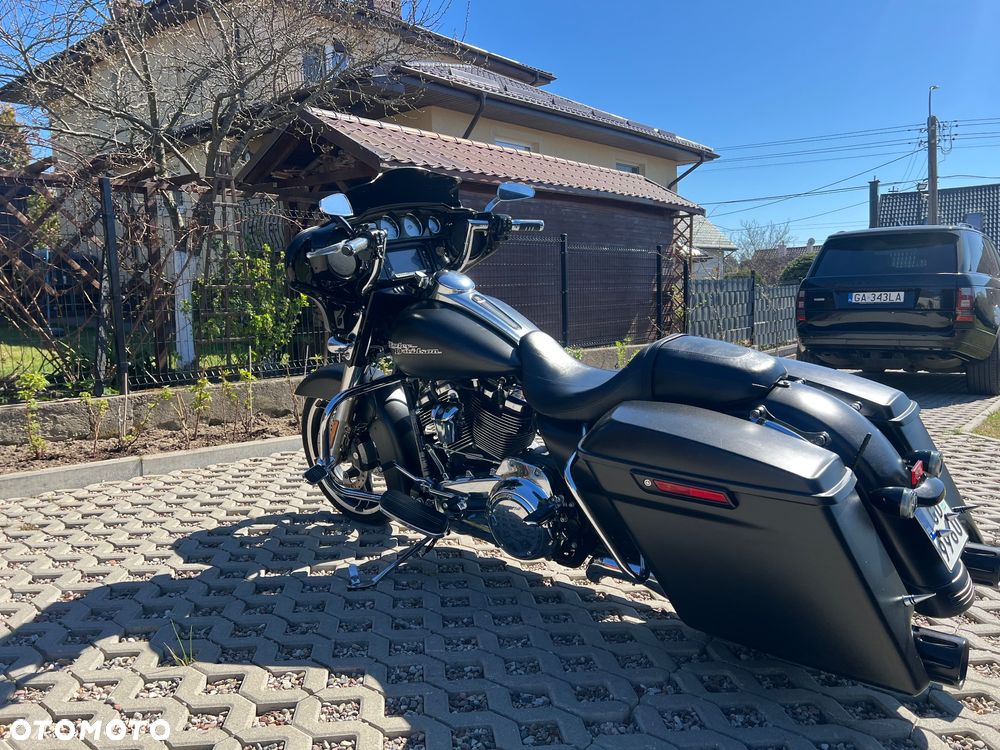 Harley-Davidson Touring Street Glide - 5