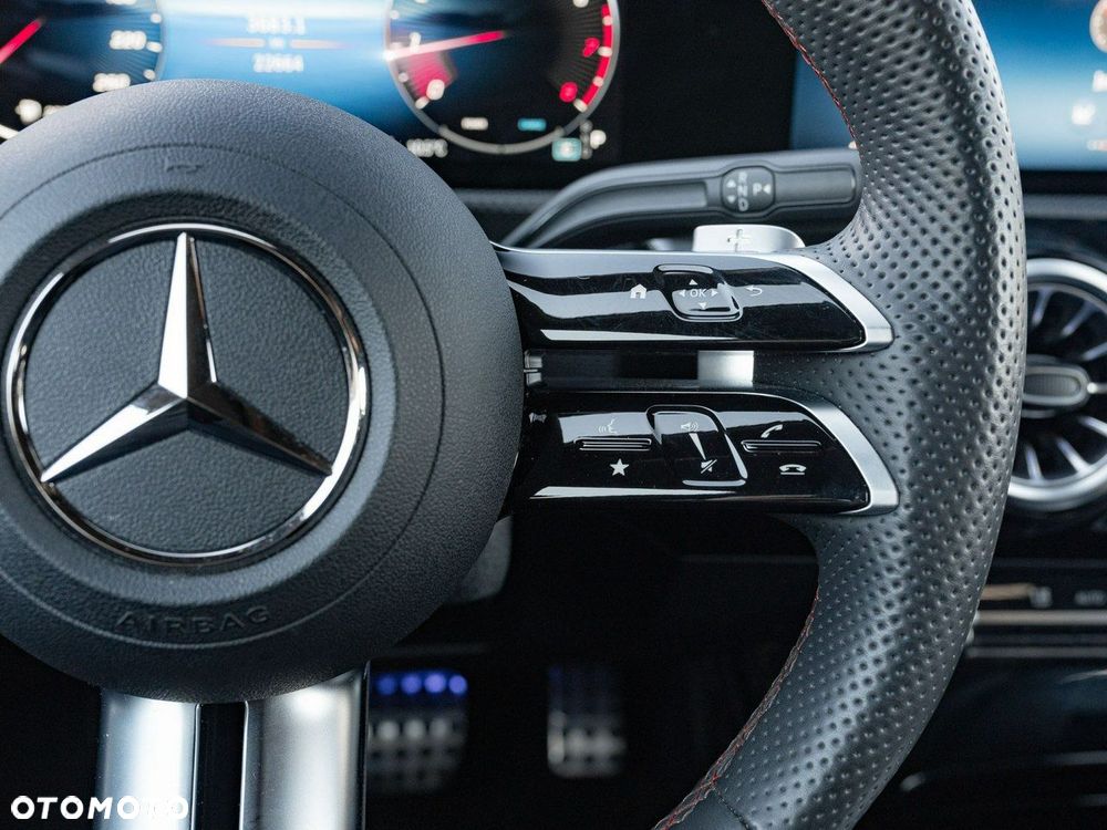 Mercedes-Benz CLA 200 mHEV 7G-DCT - 17