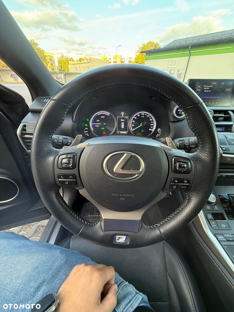 Lexus NX 300h F Sport Edition AWD - 10