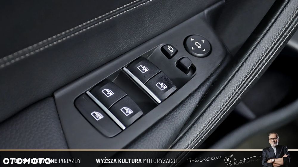 BMW Seria 5 530e xDrive Luxury Line - 19