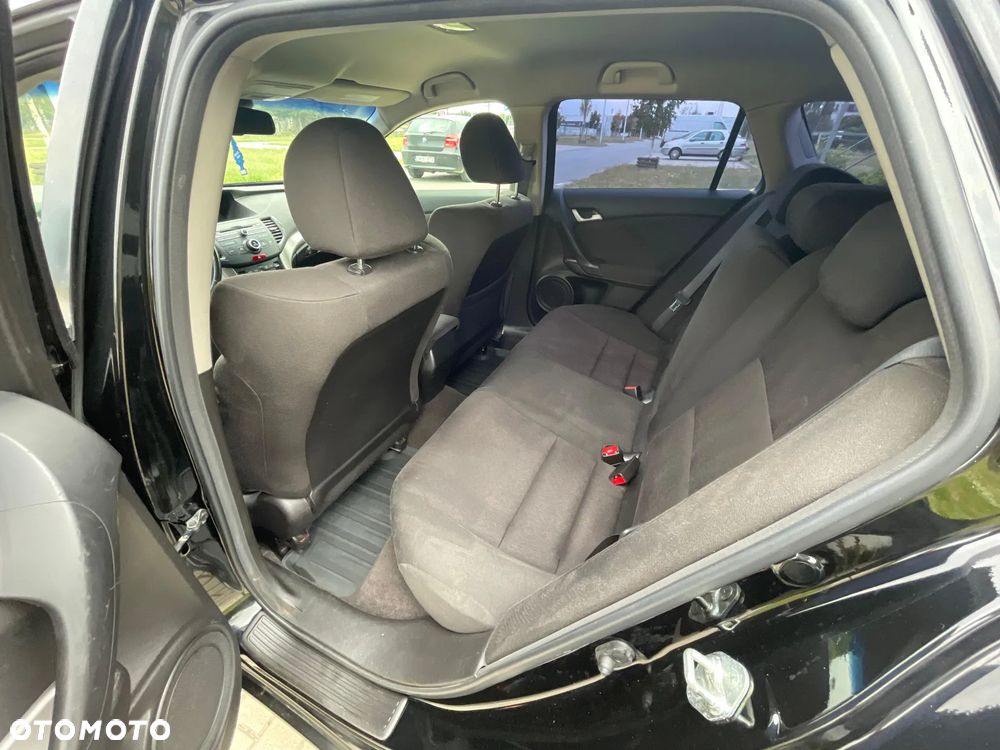 Honda Accord 2.0 Elegance Advantage - 11