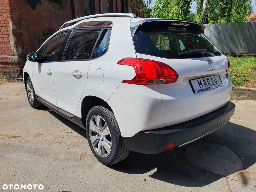 Peugeot 2008 PureTech 82 ETG5 STOP&START Allure - 5