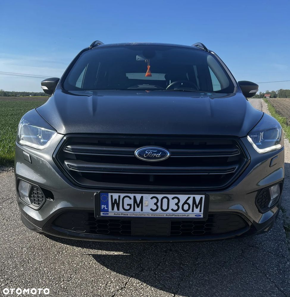Ford Kuga - 2
