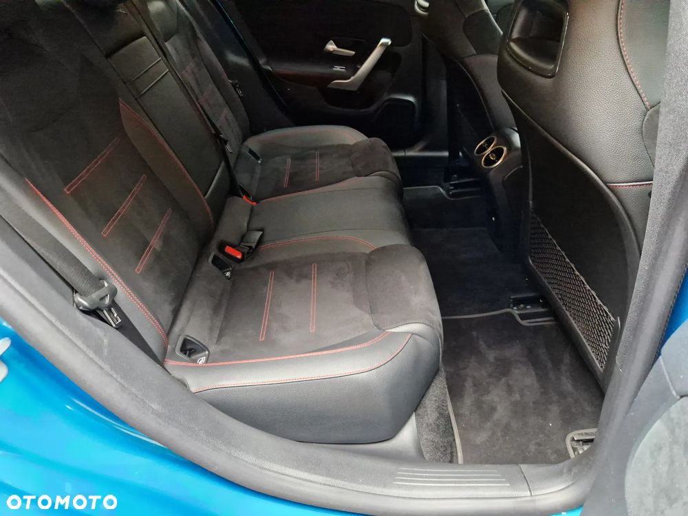 Mercedes-Benz CLA 200 mHEV AMG Line 7G-DCT - 8