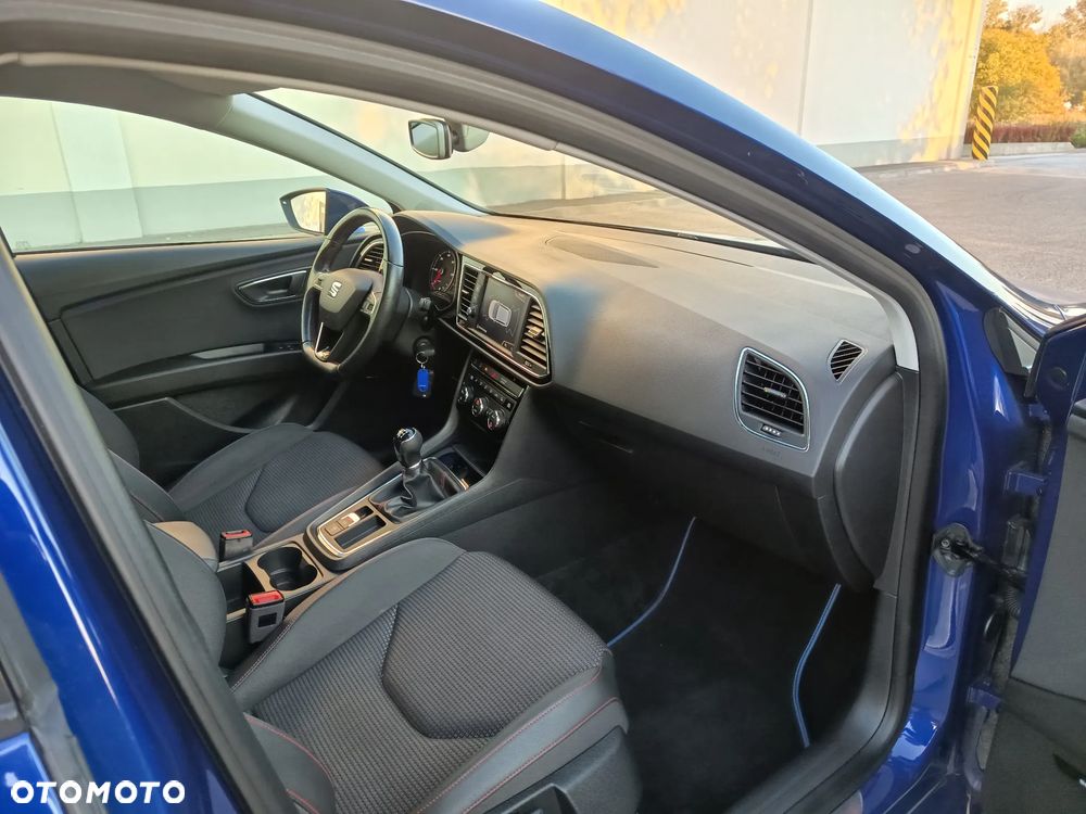 Seat Leon 2.0 TDI DPF Start&Stop FR - 32