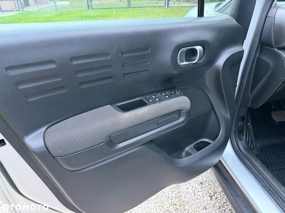 Citroën C3 Aircross PureTech 110 Stop & Start EAT6 OPF Shine - 8