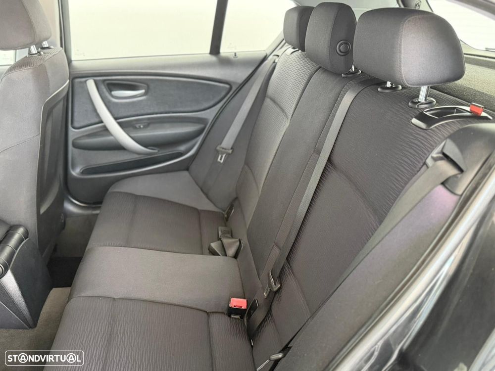 BMW 118 d - 5