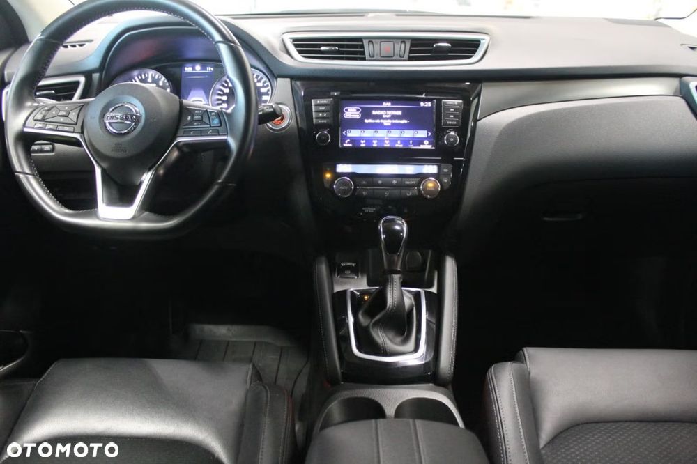 Nissan Qashqai 1.3 DIG-T DCT N-CONNECTA - 10