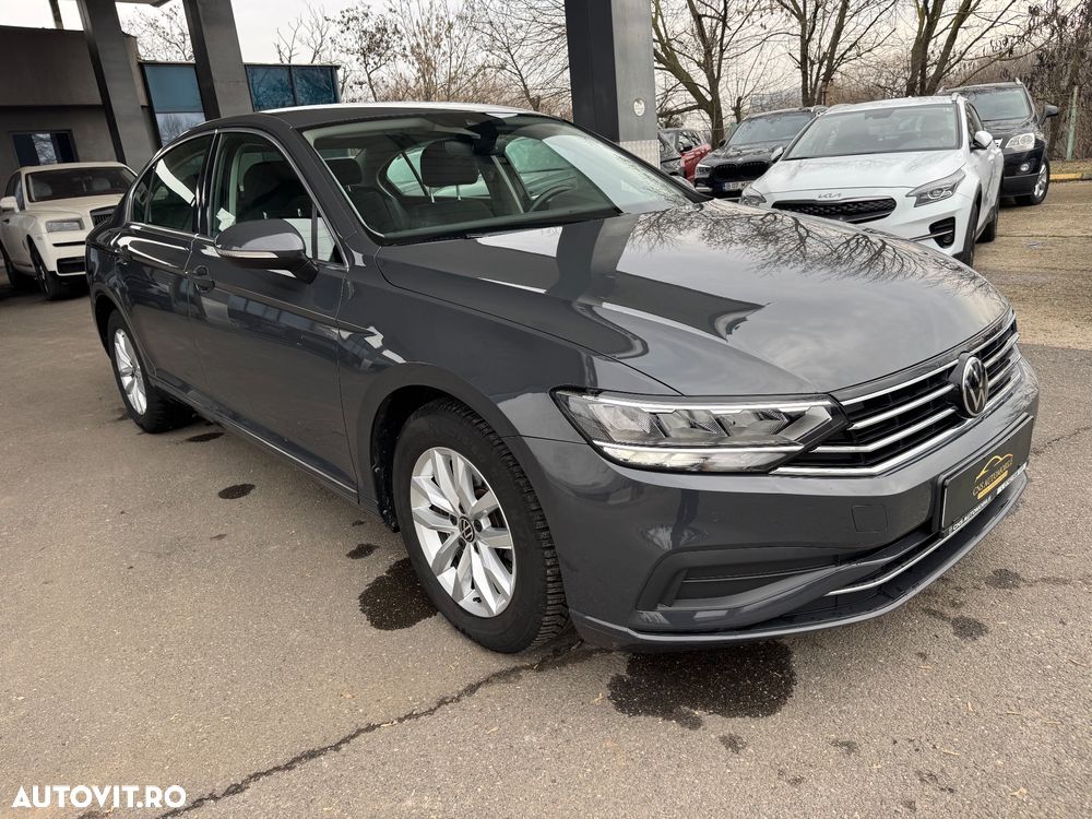 Volkswagen Passat 2.0 TDI DSG Comfortline - 3