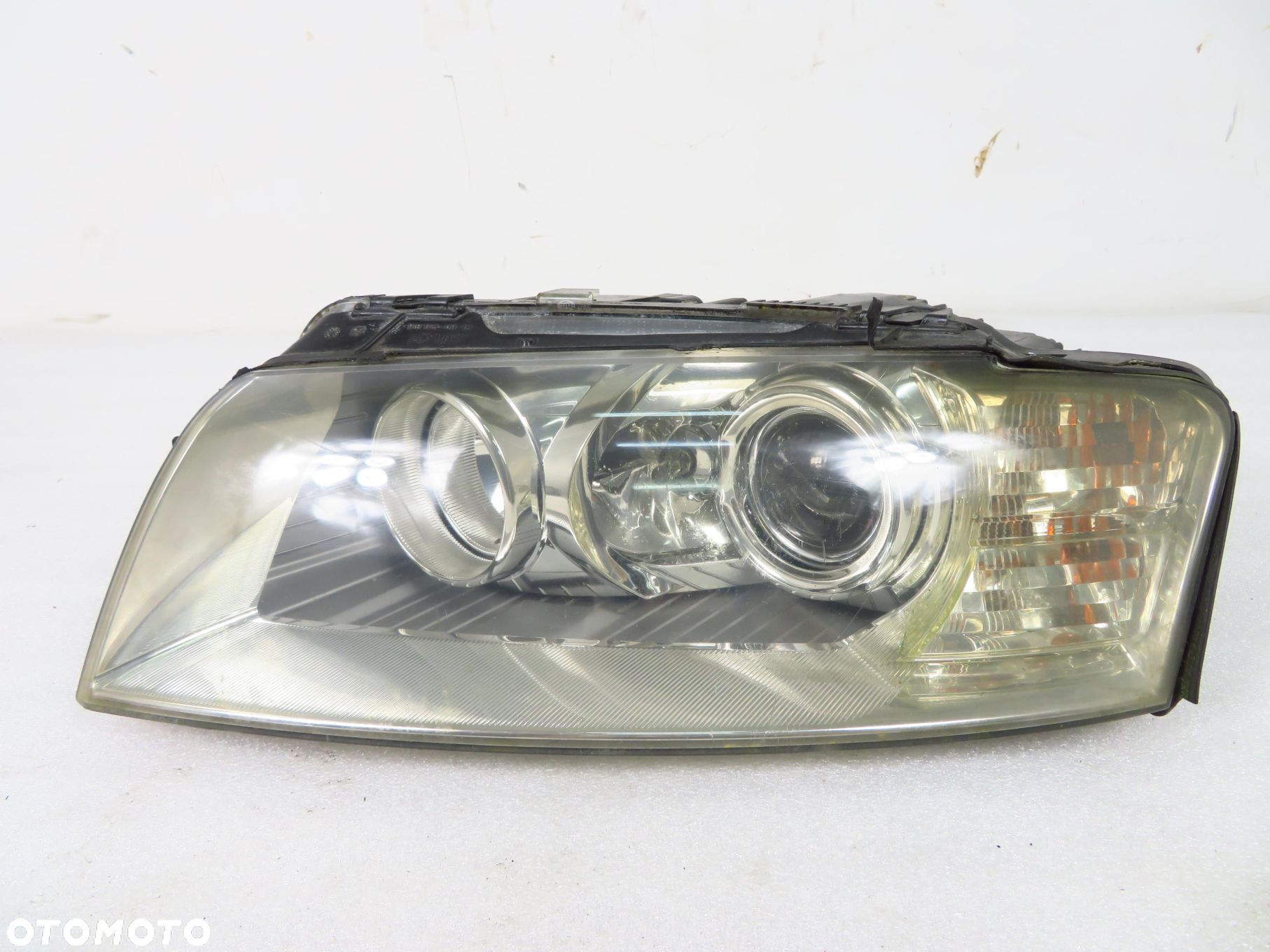 LAMPA LEWA PRZEDNIA BIXENON SKRĘTNY AUDI A8 D3 15811700 5DV00829000 - 1
