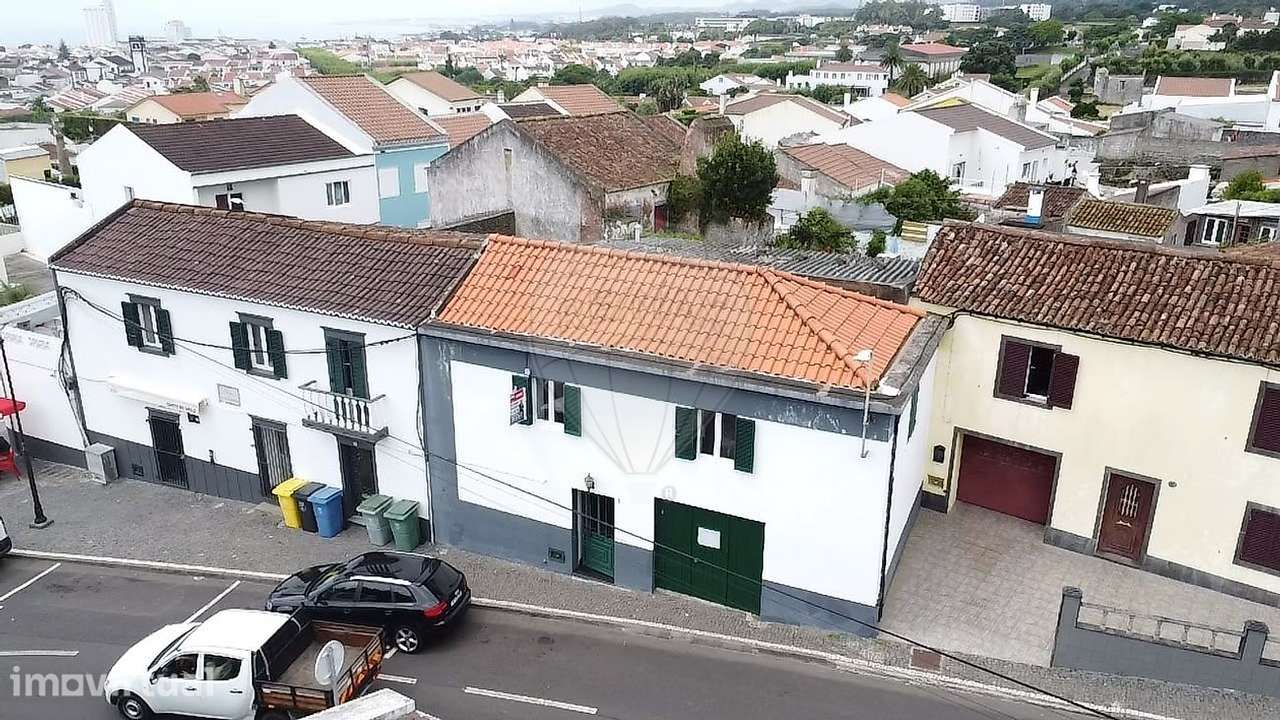 Moradia T4 para venda - Grande imagem: 2/30