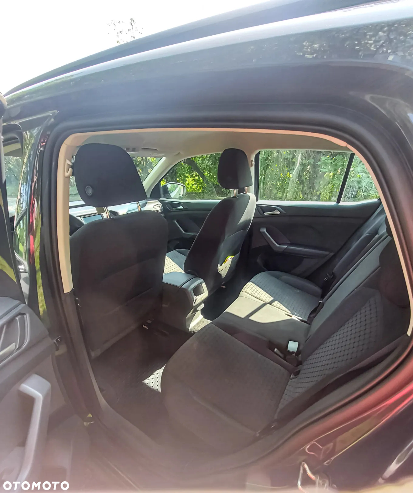 Volkswagen T-Cross - 11