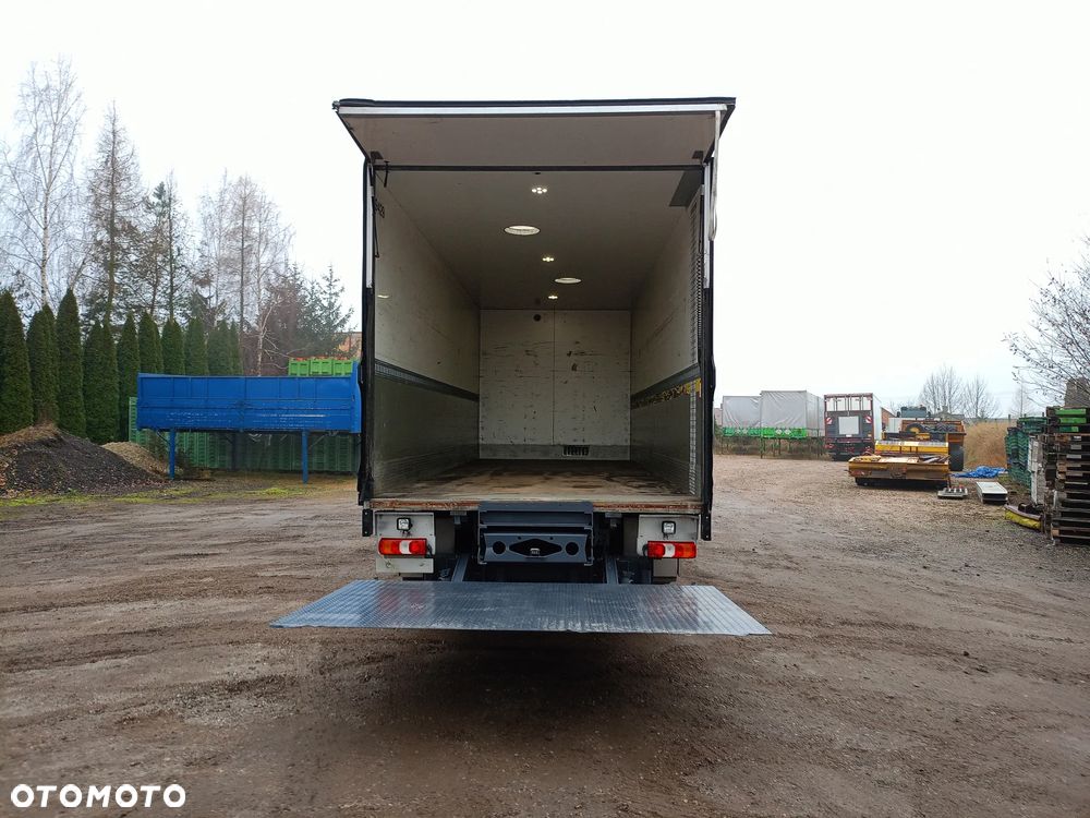 DAF LF - 9