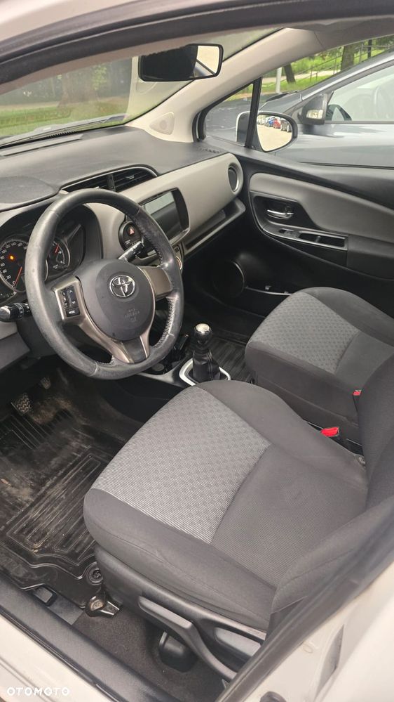 Toyota Yaris 1.0 Active - 8