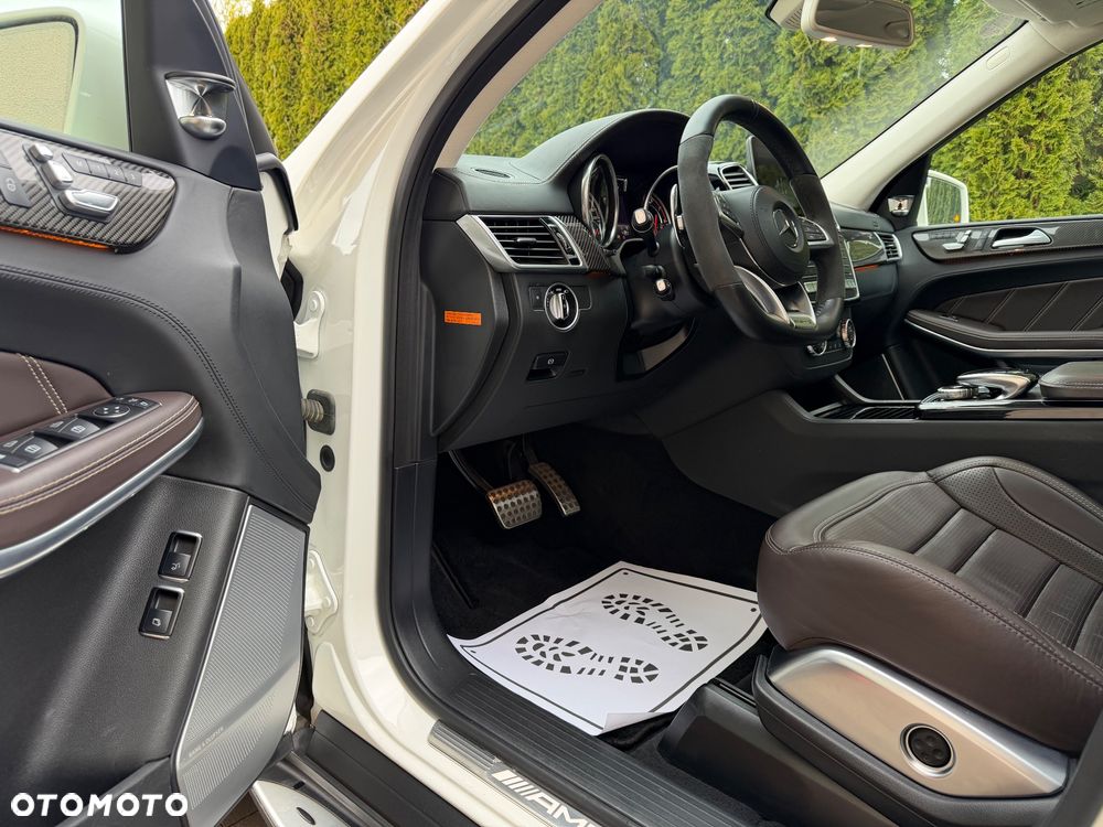 Mercedes-Benz GLS AMG 63 4Matic AMG Speedshift 7G-TRONIC - 17