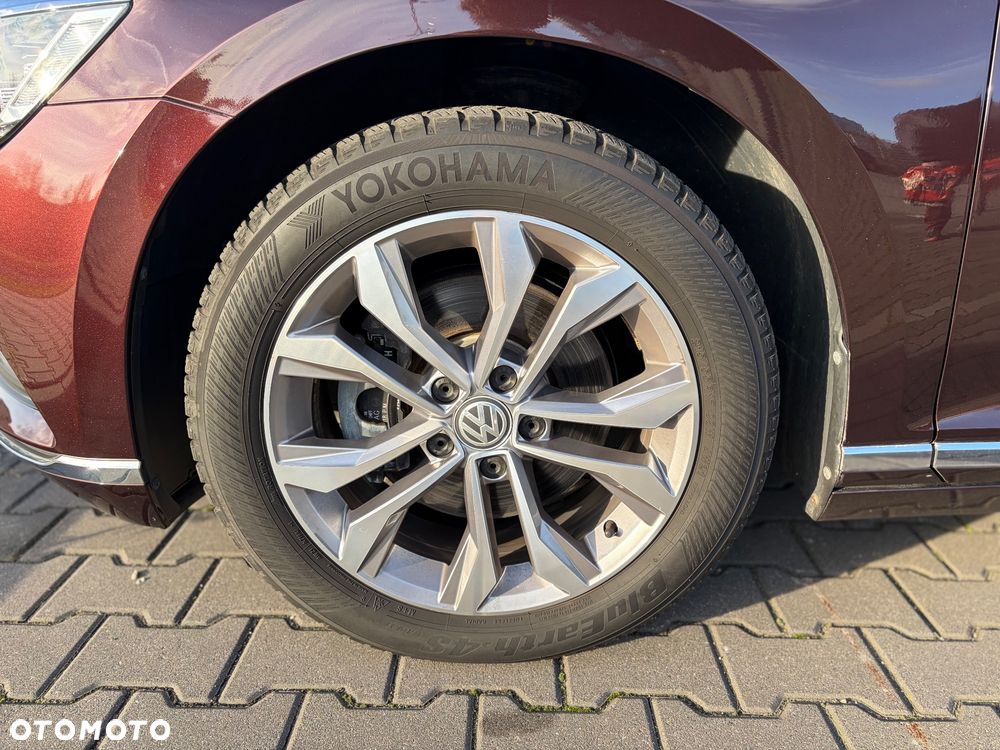Volkswagen Passat 1.8 TSI BMT Highline - 29