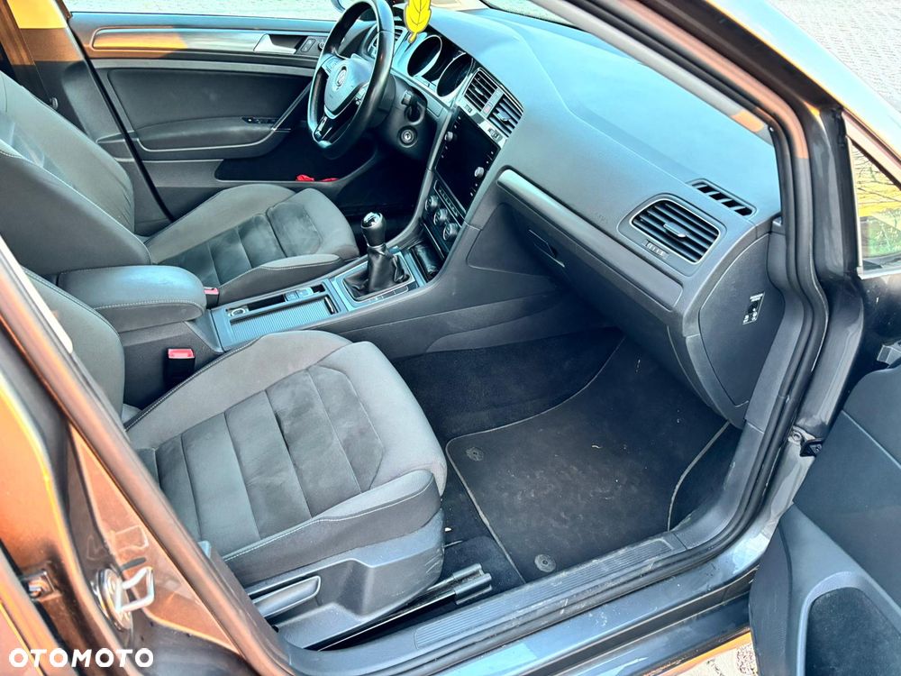 Volkswagen Golf 2.0 TDI (BlueMotion Technology) Comfortline - 8