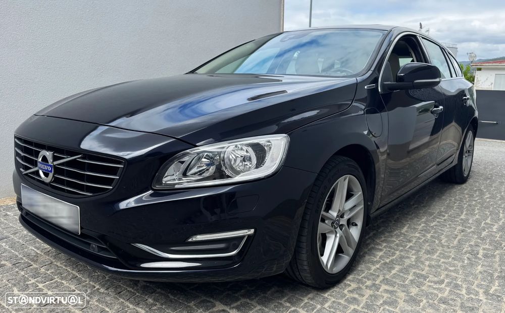 Volvo V60 D6 Twin Engine Geartronic Summum - 1