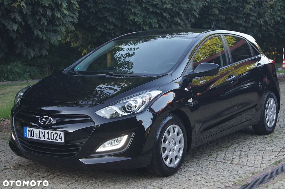Hyundai i30 1.4 Trend - 12