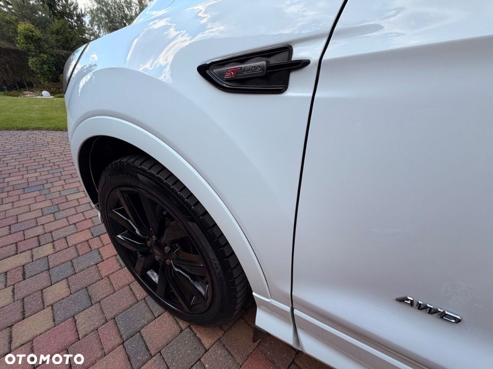 Ford Kuga - 9