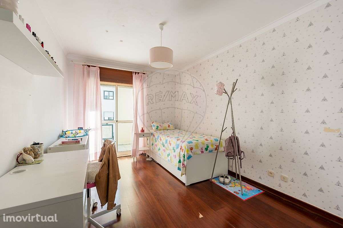 Apartamento T4 para venda - Grande imagem: 2/50