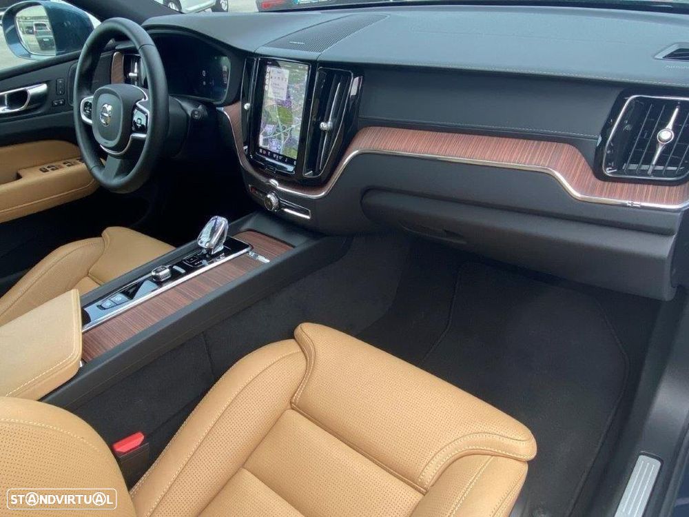 Volvo XC 60 2.0 T6 PHEV Ultra Bright - 7