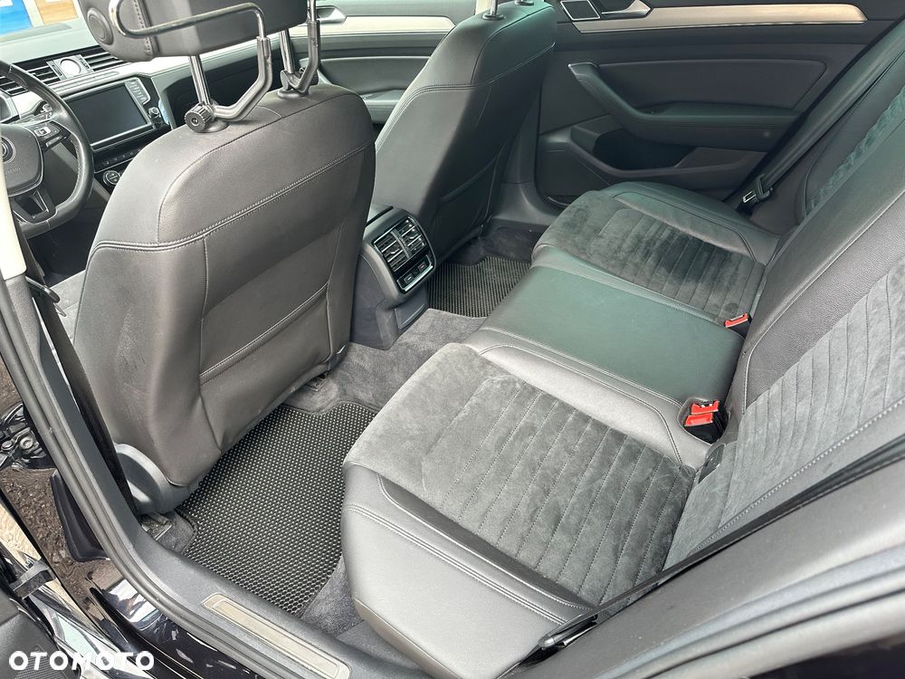 Volkswagen Passat 2.0 TDI BMT Highline DSG - 11