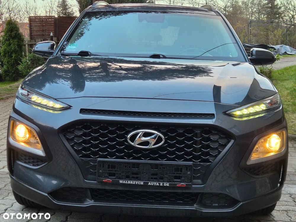 Hyundai Kona - 11