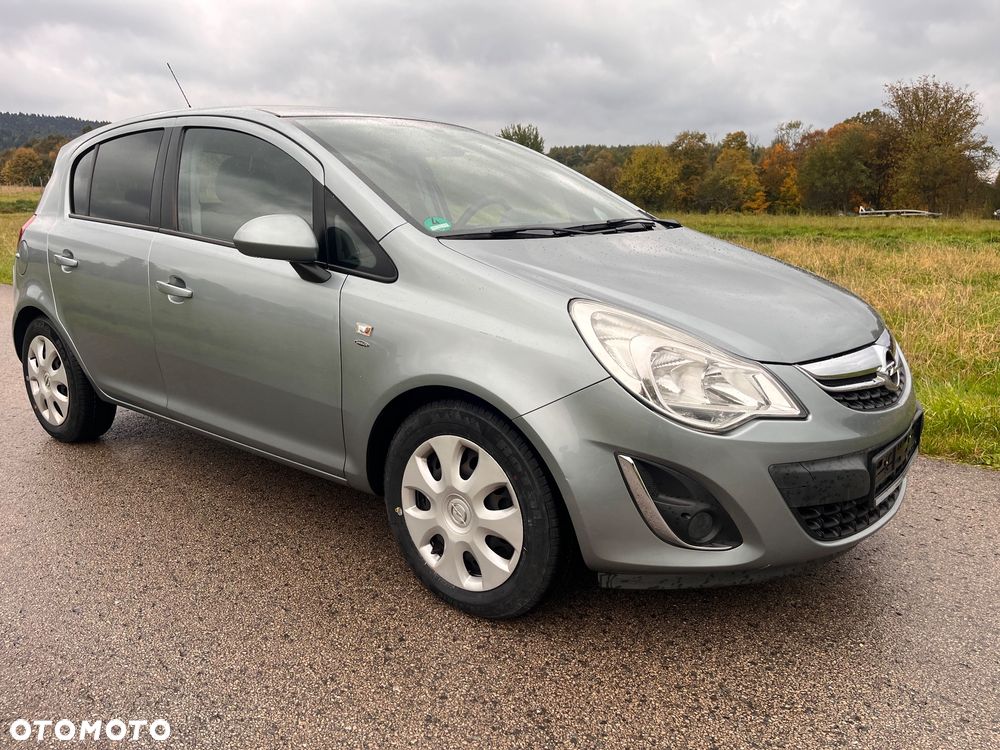 Opel Corsa 1.4 16V Satellite - 2