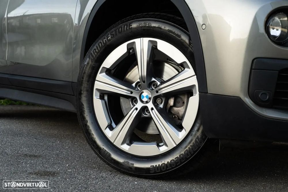 BMW X1 - 13