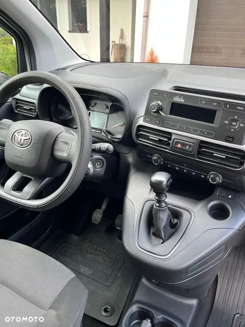 Toyota PROACE CITY - 11